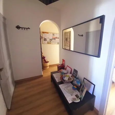 Mediterranean Flat In The Centre Of *