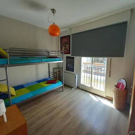 Mediterranean Flat In The Centre Of סיטגס